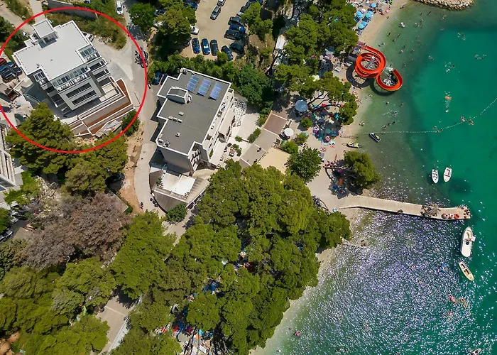 Beachfront Apartment Beach Makarska Residence Srzic