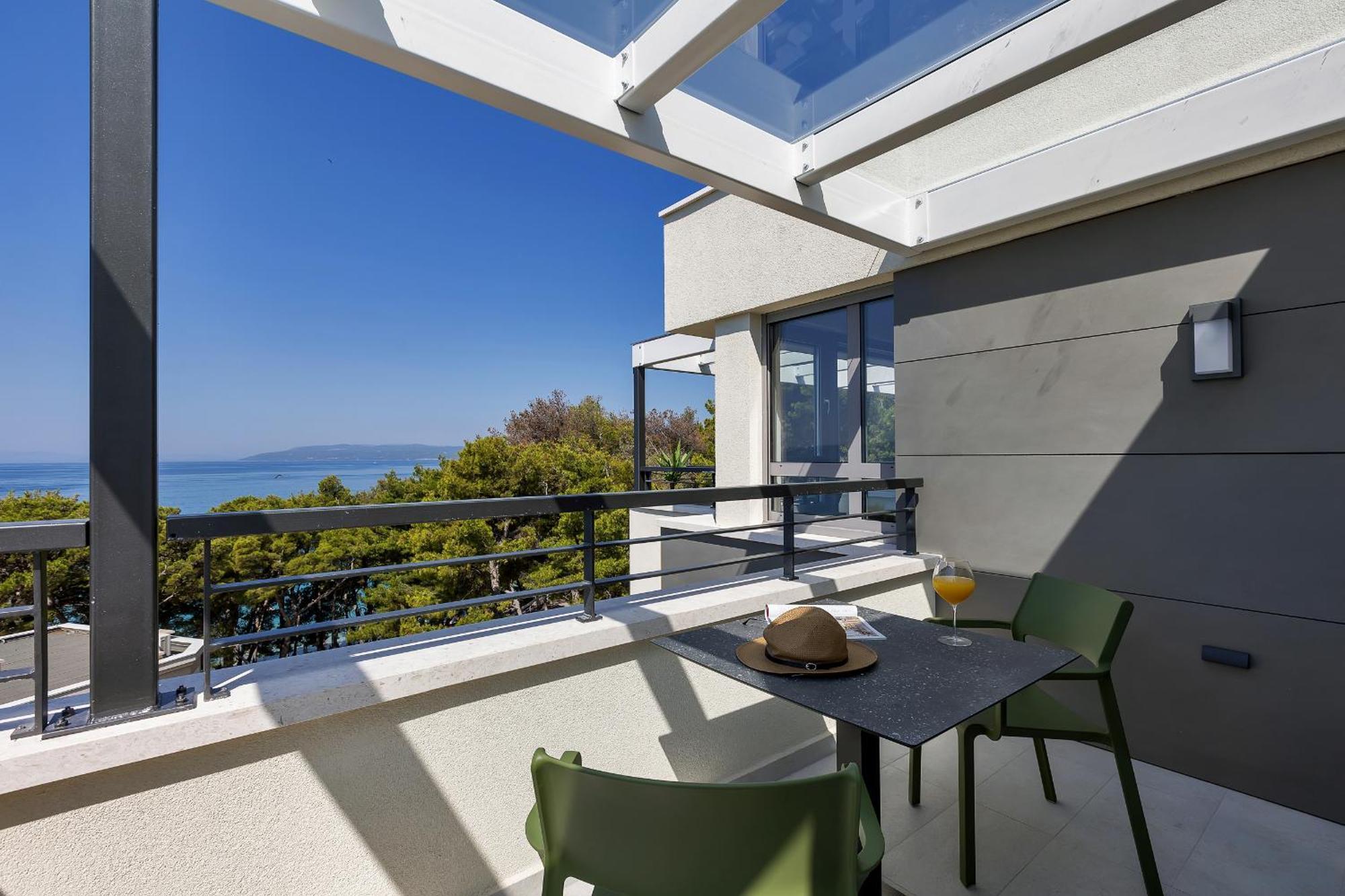 Beachfront Srzic *