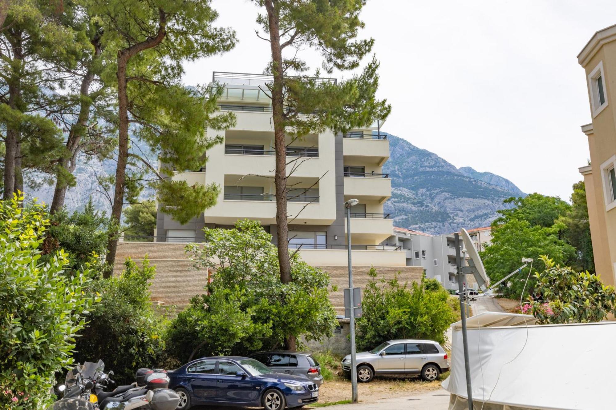 Beachfront Srzic Makarska
